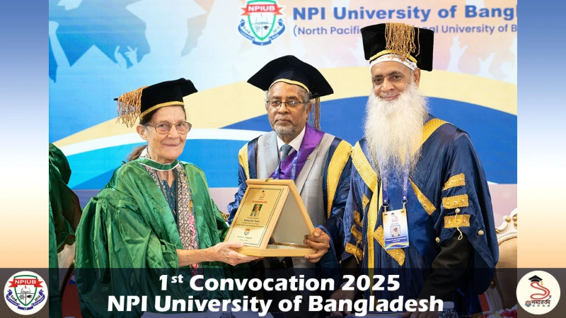 এন পি আই ইউনিভার্সিটি অব বাংলাদেশের প্রথম সমাবর্তনে ড. ভ্যালেরি অ্যান টেইলরকে সম্মাননা প্রদান